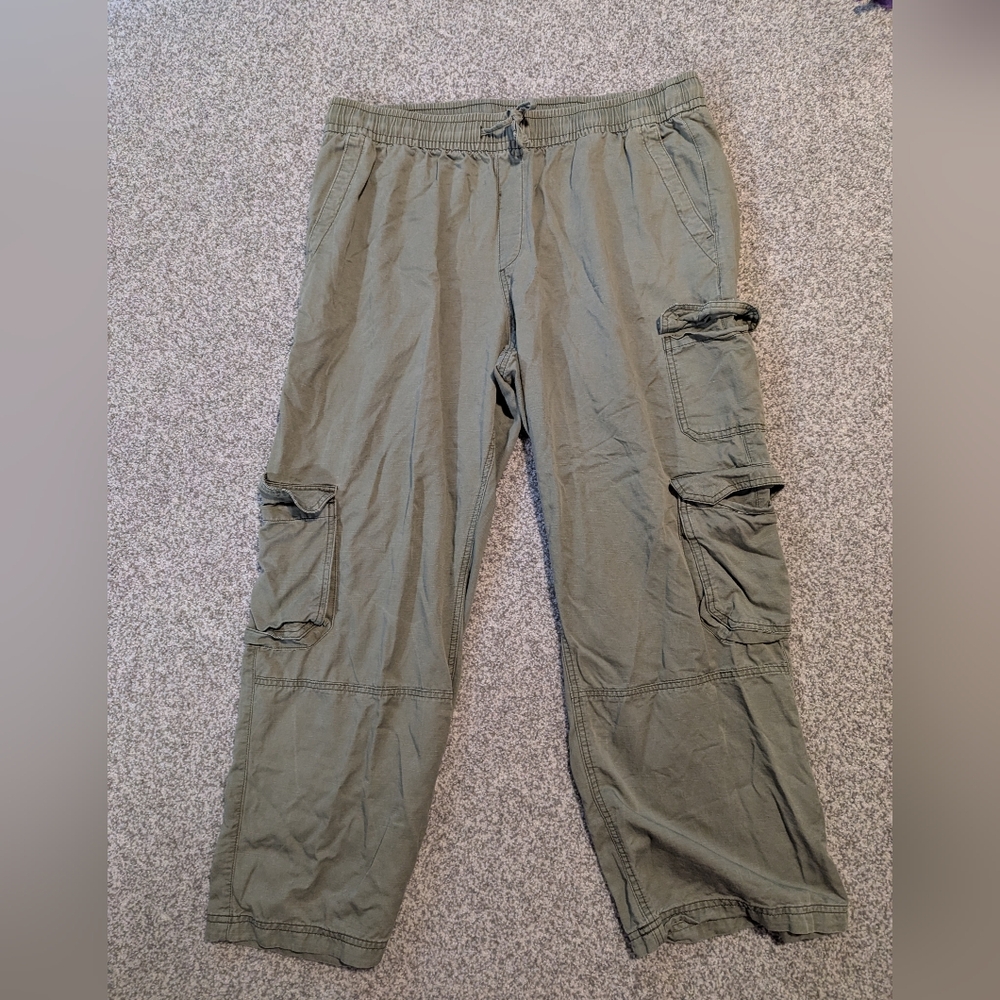 Old Navy Women's Olive Cargo Pants XL